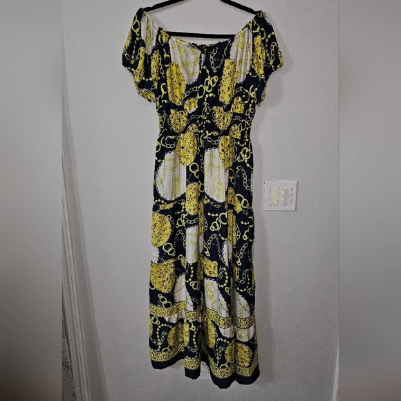 Ana & Rose off the shoulder maxi dress - Picture 2 of 7